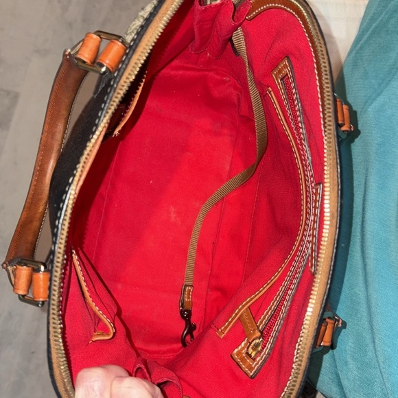 Dooney Bourke   Dome top satchel pebble, leather black/cinnamon, brown  trim EUC - Picture 14 of 17